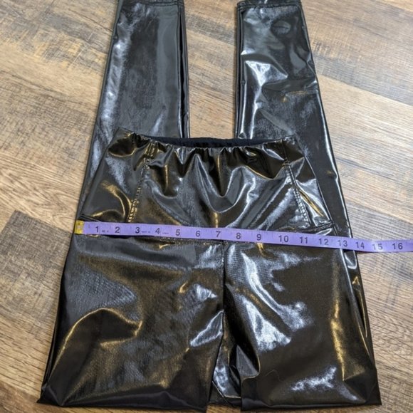 Aritzia Wilfred Daria Shiney Black Faux Leather Vegan Legging Pants - Picture 3 of 8
